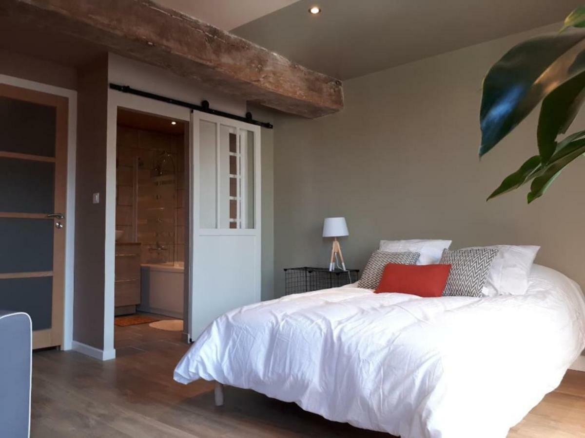 Vermenton Logement Artiste Entier Centre Village المظهر الخارجي الصورة